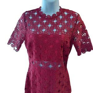 Red Short Sleeve Structured Lace Dress Size Small